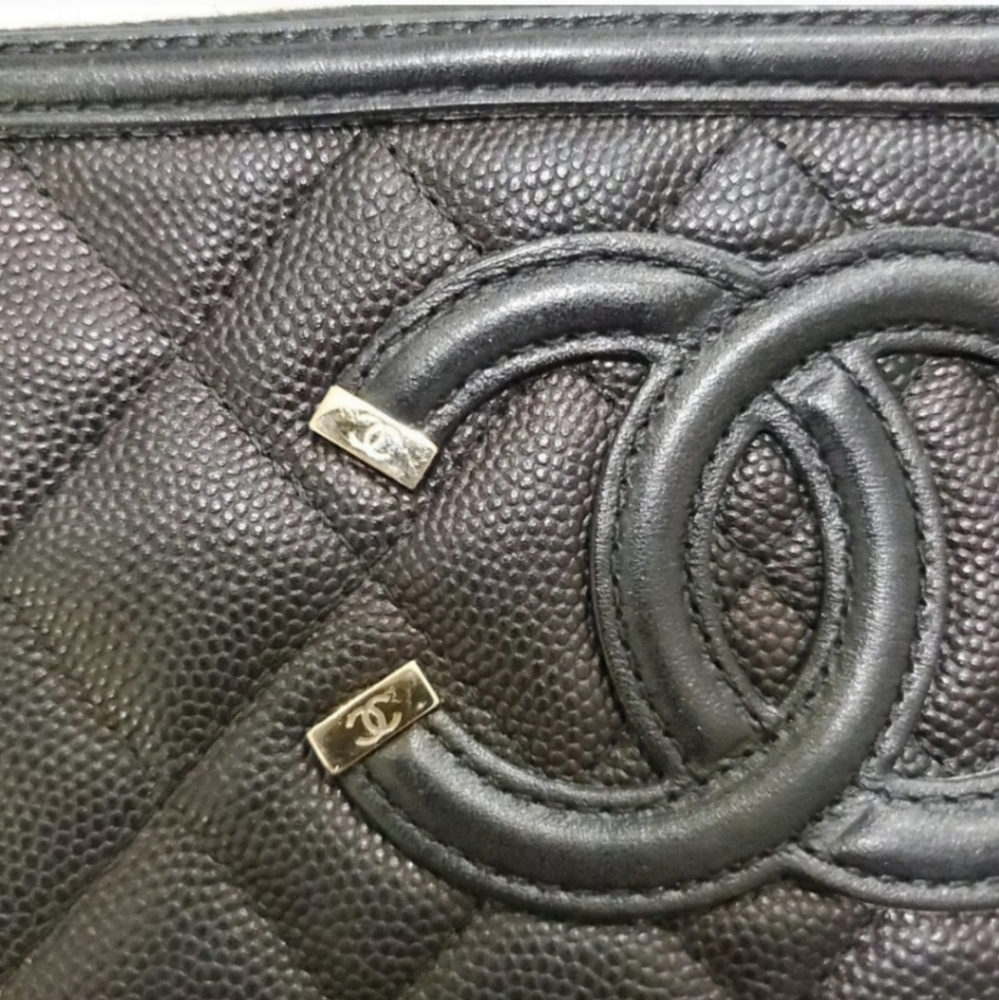CHANEL CAVIAR Small Crossbody Bag wallet cellphone holder - Picture 11 of 12